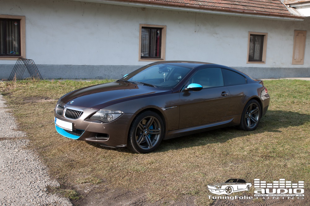 BLACK ROSE SMOLKOVA MODRA BMW M6 6524